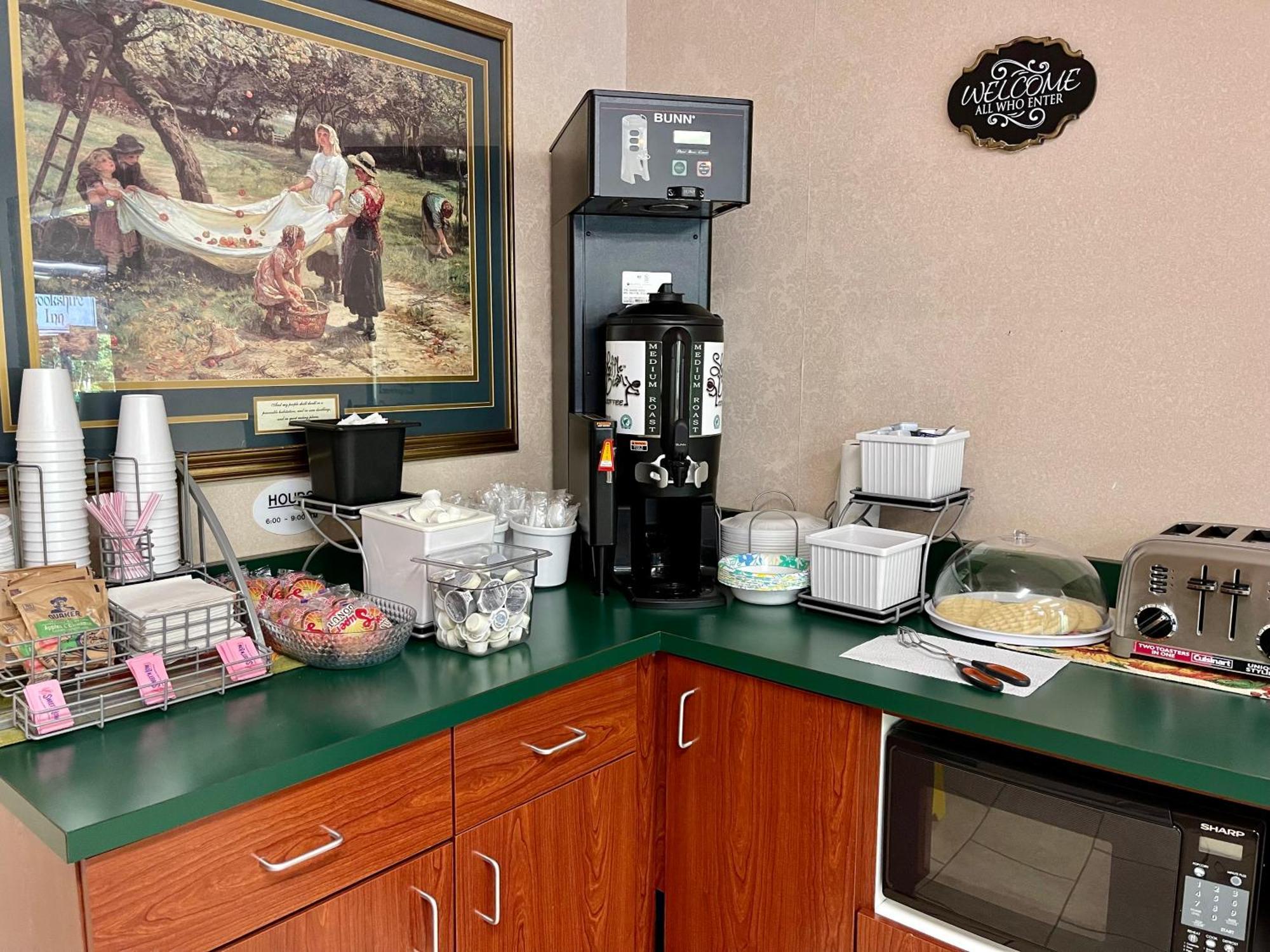 Brookshire Inn Inez Bagian luar foto