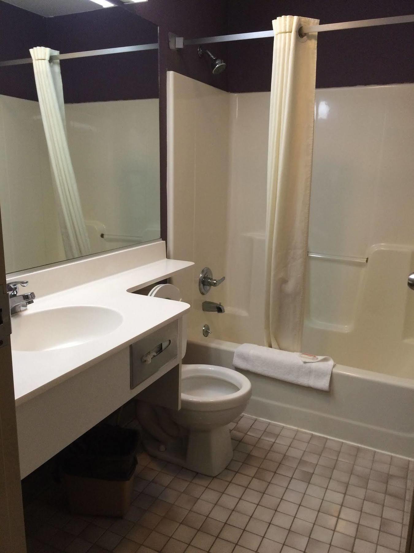 Brookshire Inn Inez Bagian luar foto